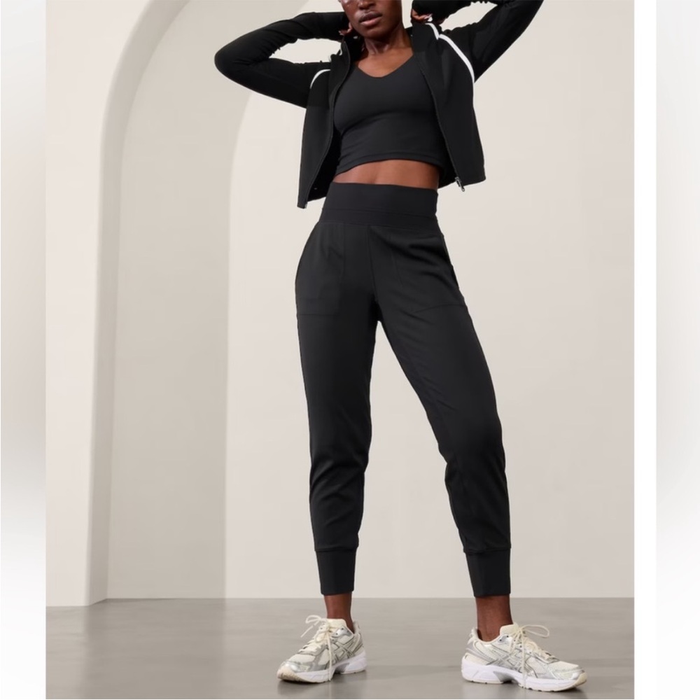 Athleta Venice high rise jogger pants black small